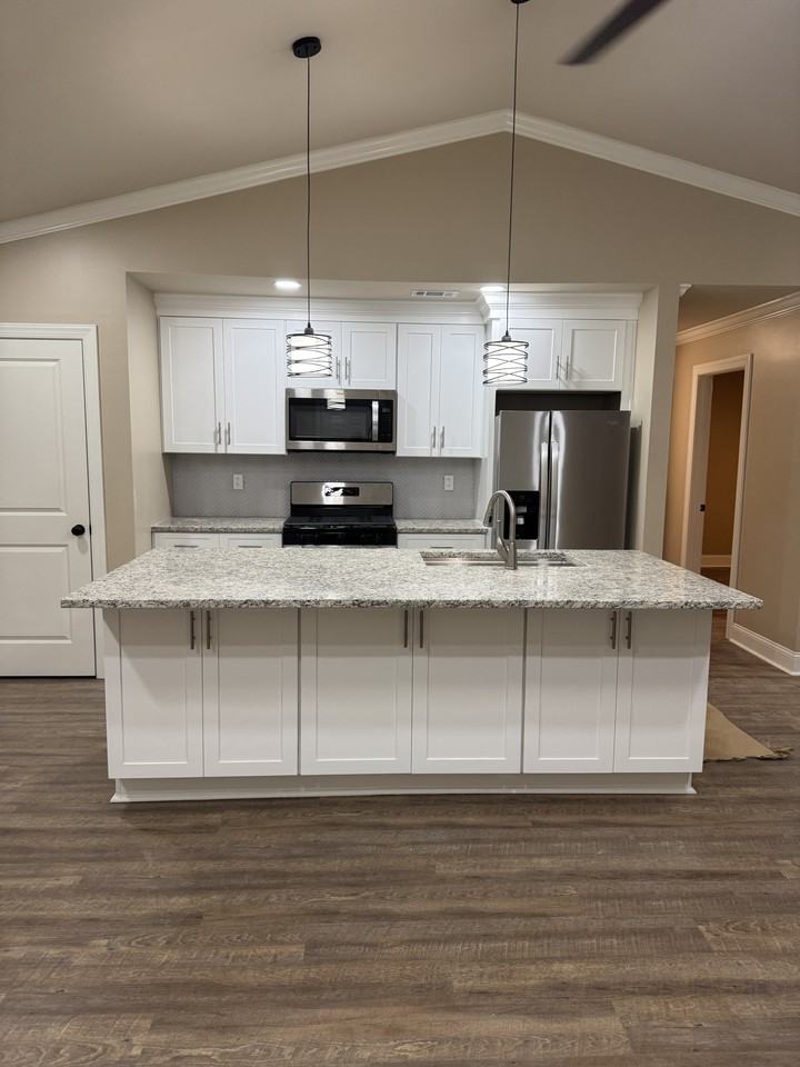 4909 Bayside Ct #NA - Photo 6 of 30