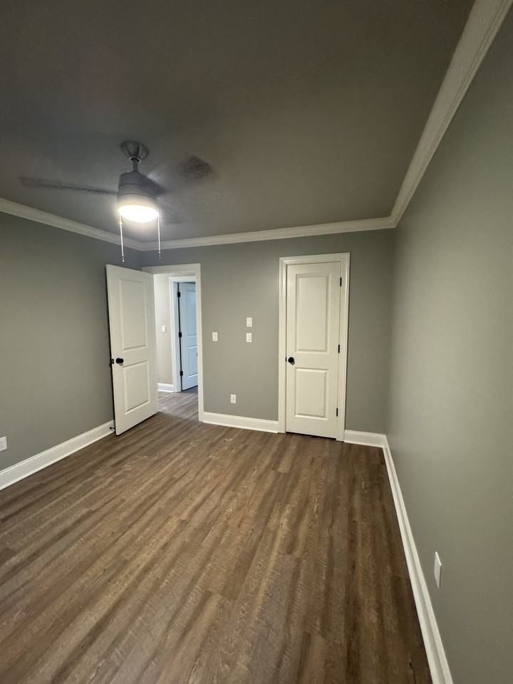 4909 Bayside Ct #NA - Photo 7 of 30