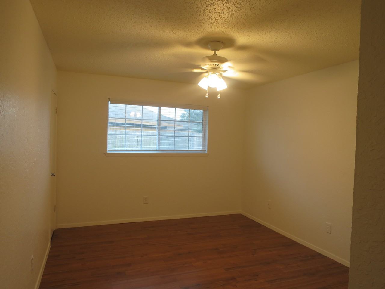 2300 Timberline Dr #NA - Photo 5 of 9