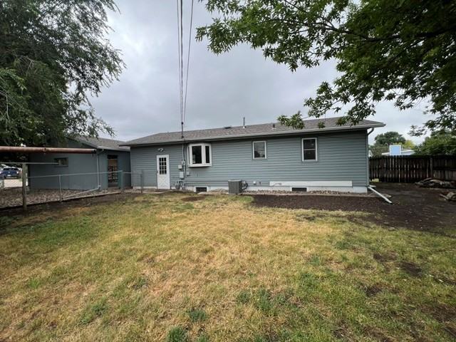 2125 Stirling St #NA - Photo 4 of 34