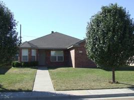 featured image of 1104 Fox Hollow Ave
