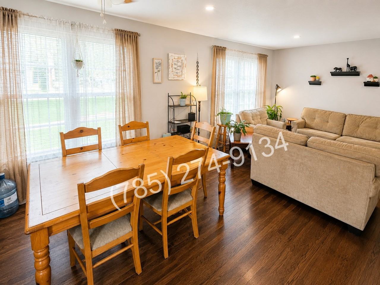 512 W Cloud St - Photo 2 of 8