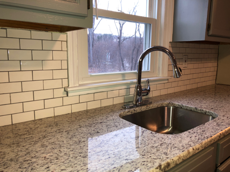 113 Brooks St - Photo 3 of 12