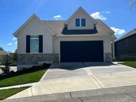 featured image of 1401 Sw Heartwood Ter