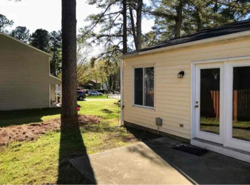 8609 Keegan Ct - Photo 5 of 34