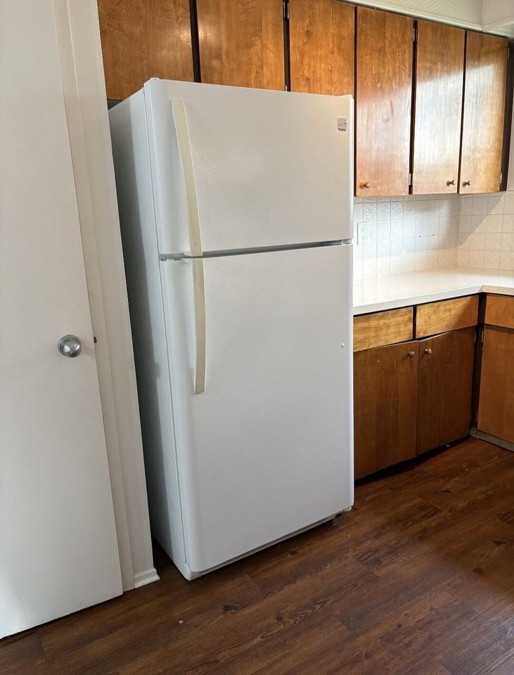 10219 155 St Nw - Photo 4 of 13