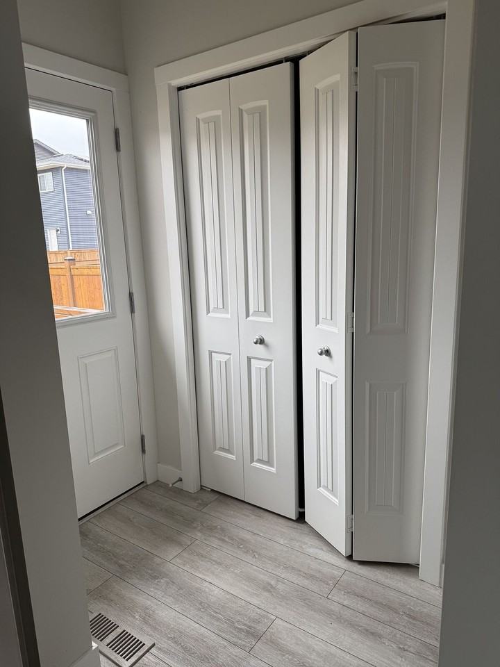 1816 Cornerstone Blvd Ne - Photo 5 of 30