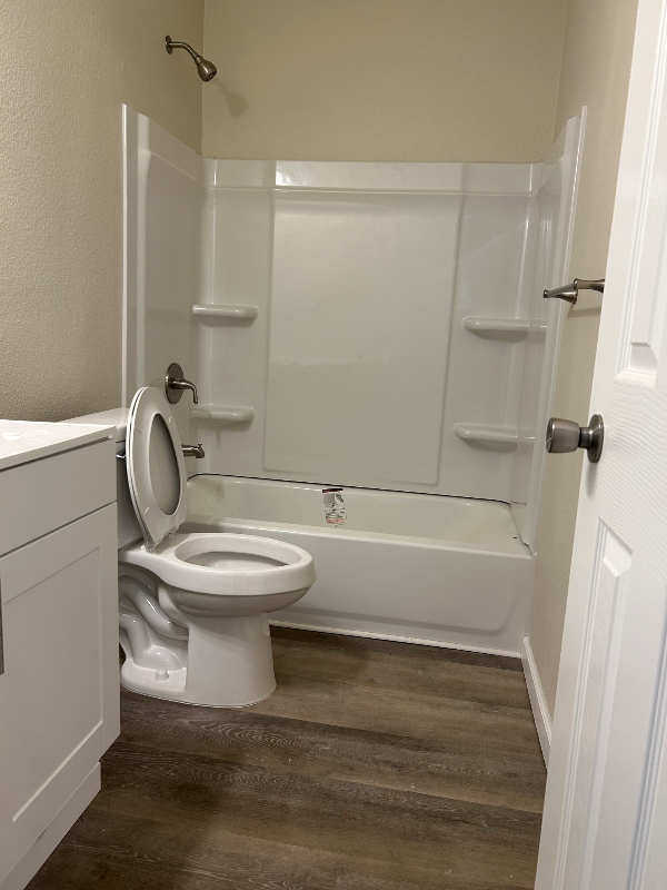 2600 Harwood St - Photo 7 of 10