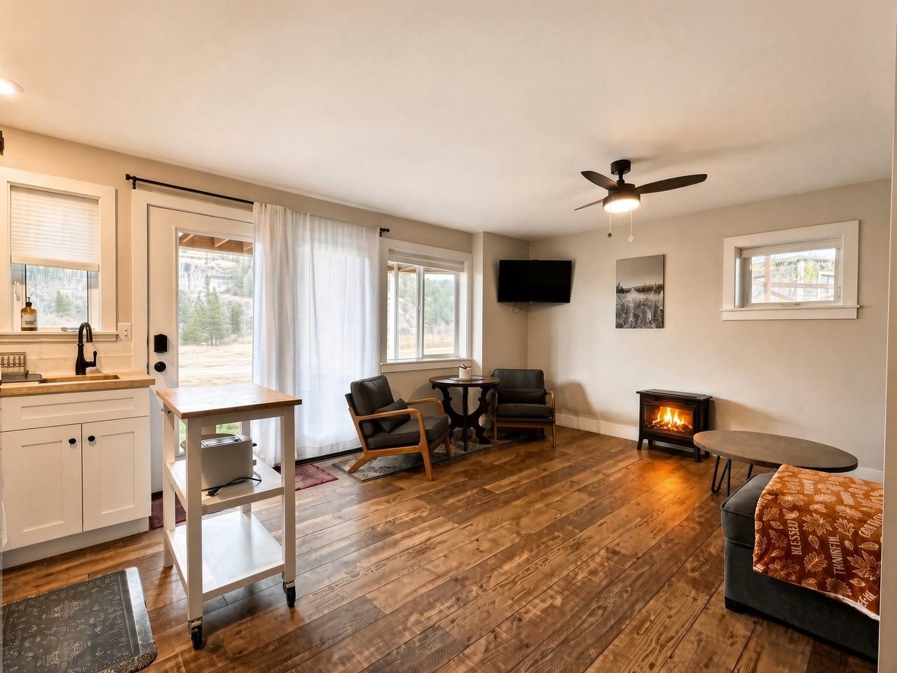 33 Walker Ave #B - Photo 5 of 17