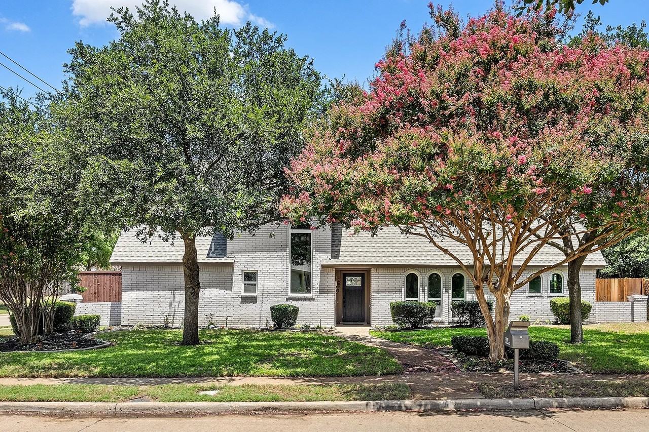 2609 Dalgreen Dr - Photo 2 of 18