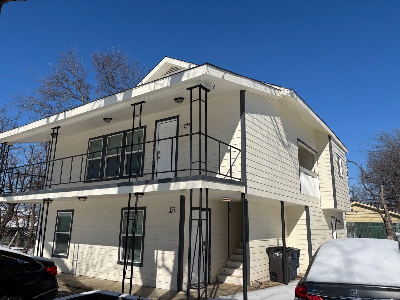 3725 Avenue N #B - Photo 2 of 10