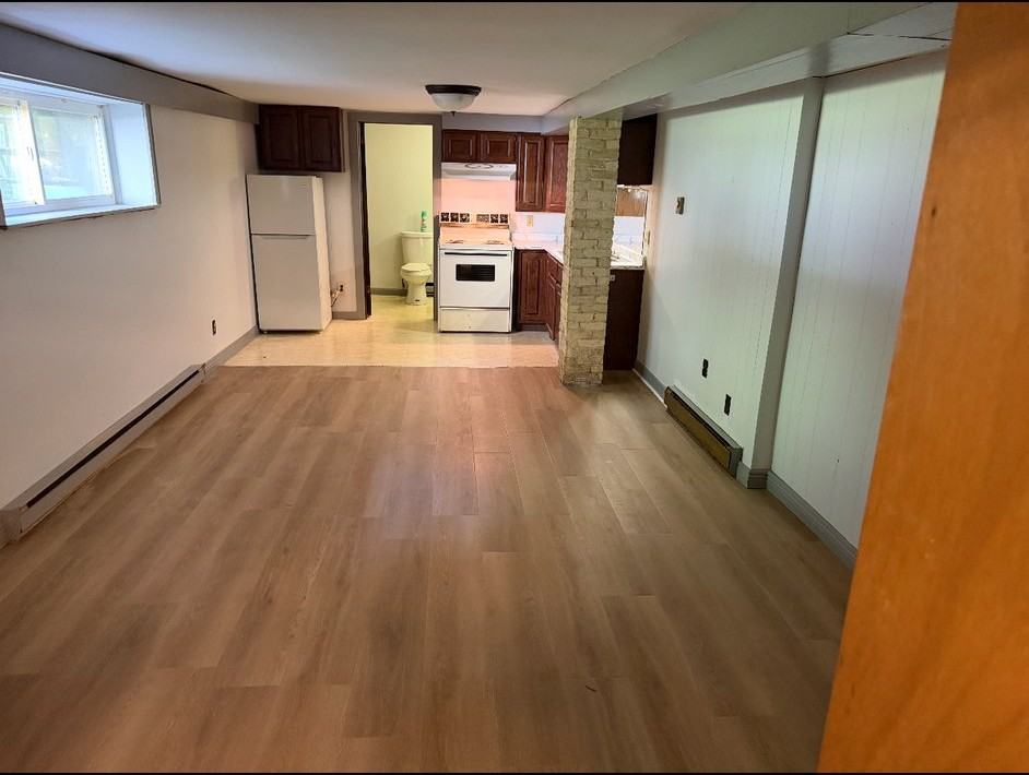 188 Lincoln St #7 - Photo 2 of 4