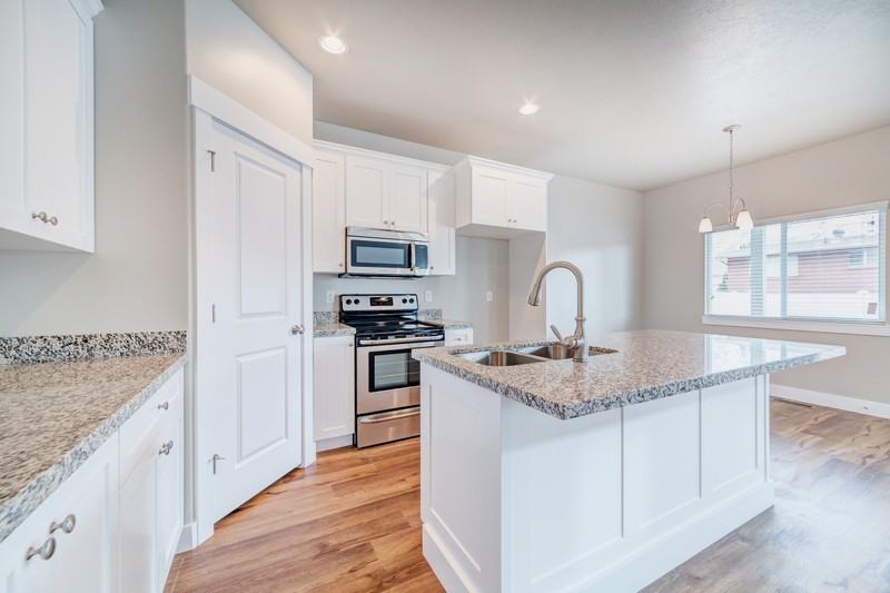 1159 Se - Photo 7 of 28