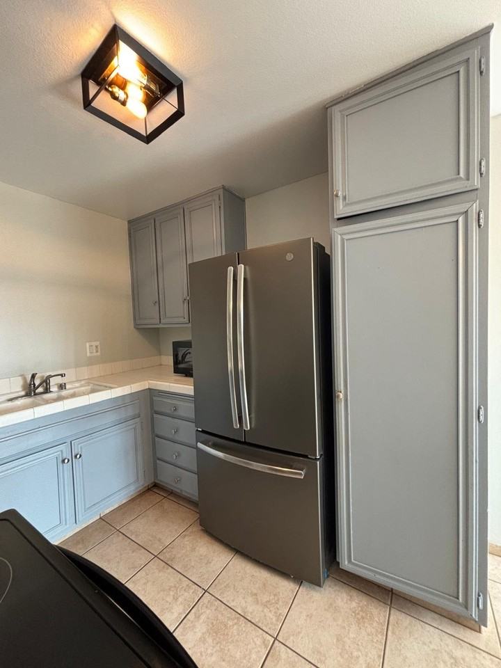 1729 Regency Way #C - Photo 7 of 15
