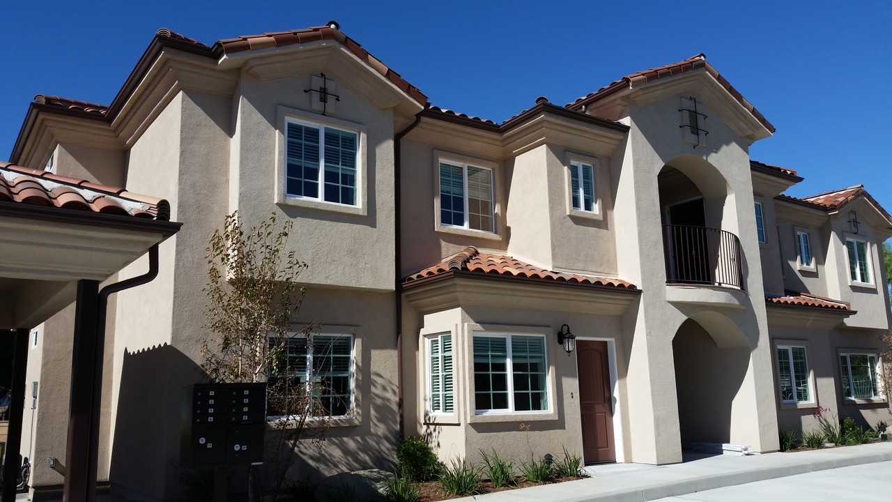 1380 Patricia Ave #3 - Photo 4 of 21