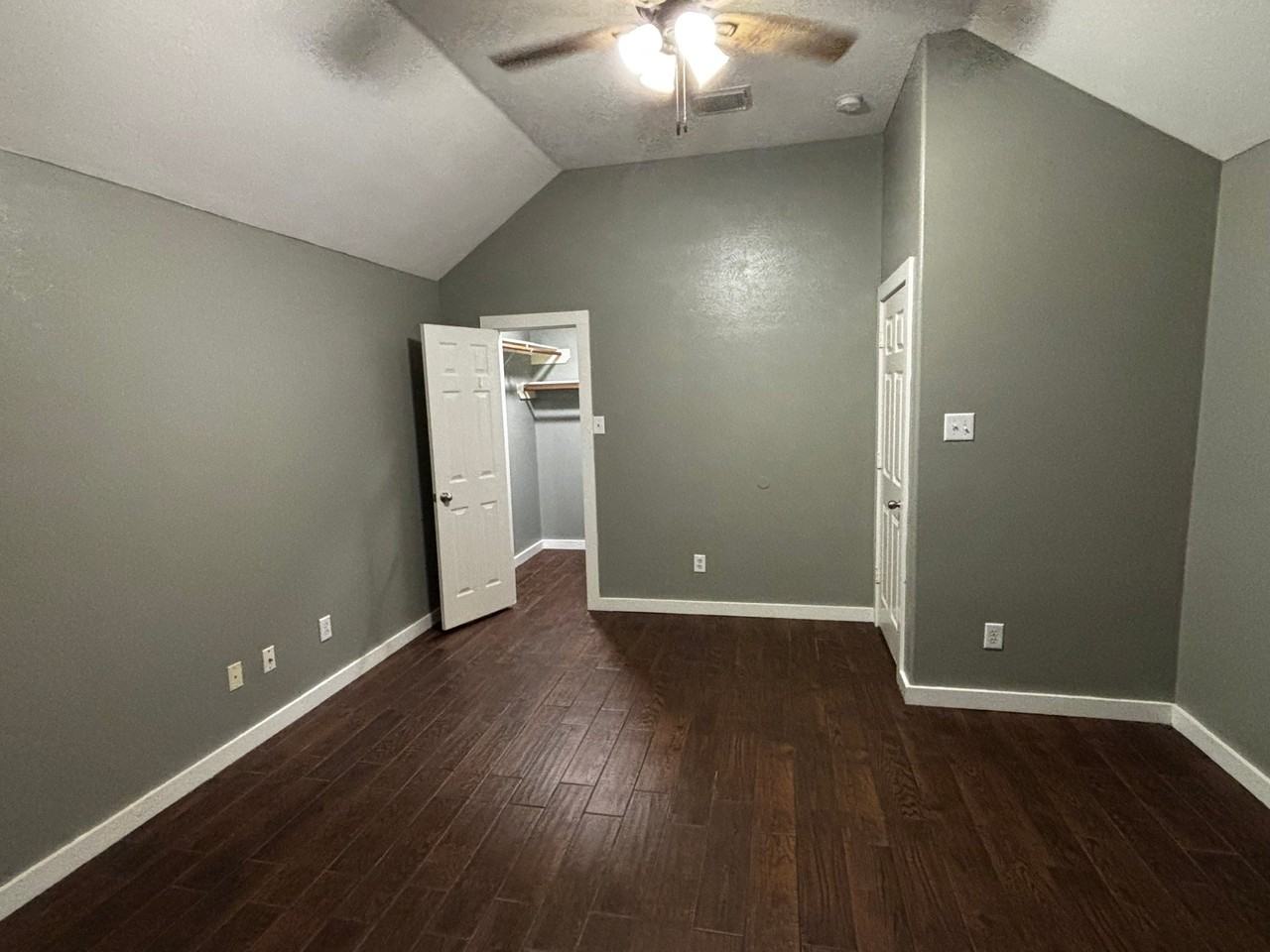 4623 Village Park Dr - Photo 4 of 14