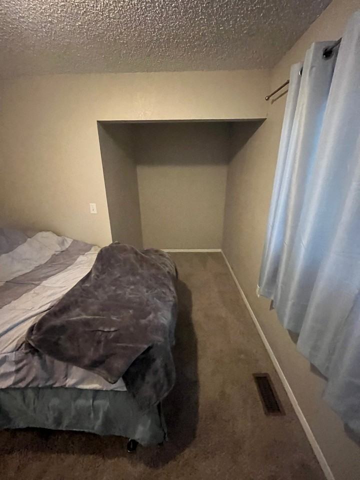1470 W Alaska Pl - Photo 5 of 23