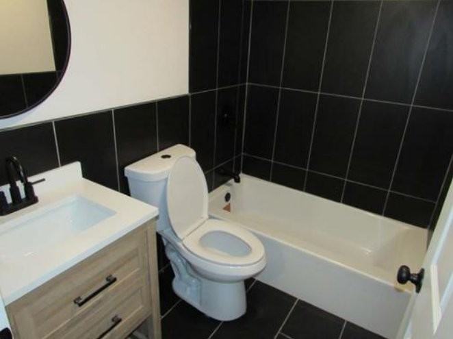 6529 S Peoria St #1 - Photo 6 of 20