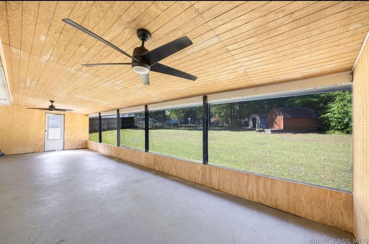 209 Briarhill Rd - Photo 5 of 20