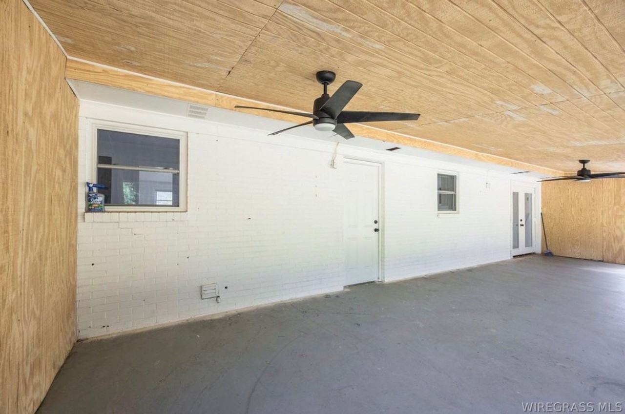 209 Briarhill Rd - Photo 6 of 20