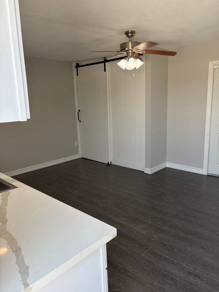 31260 Saddleback Ln - Photo 7 of 12