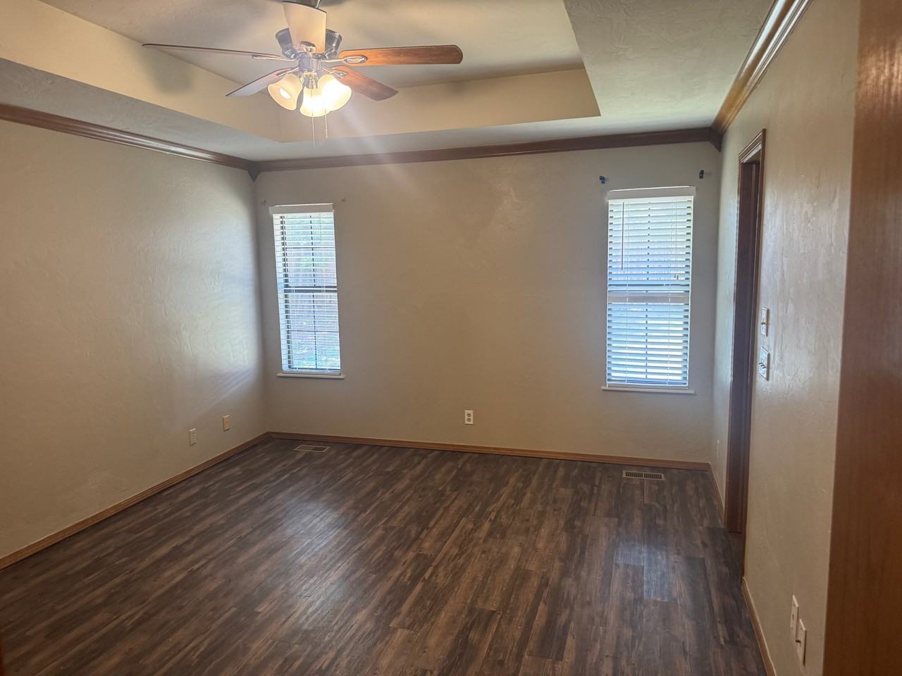 11913 Sundance Mountain Rd - Photo 6 of 20