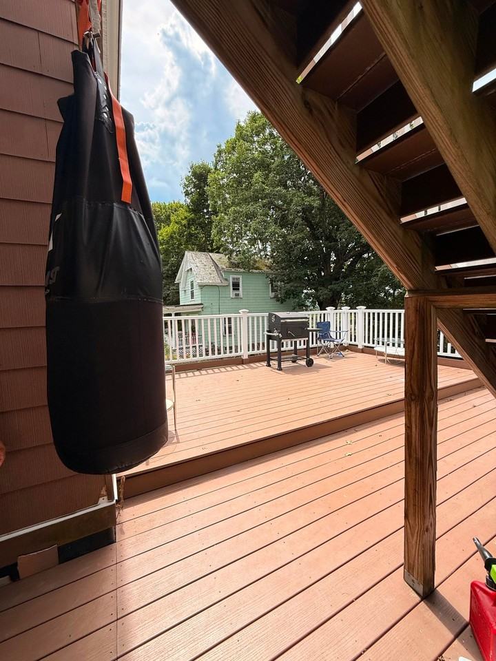 154 Marshall St #1 - Photo 3 of 18