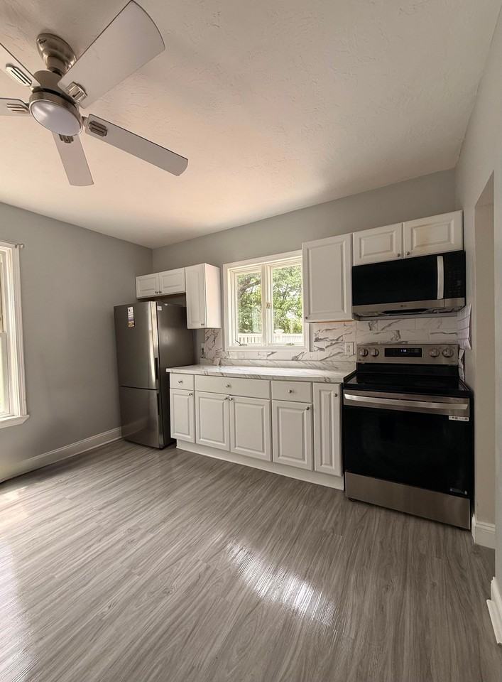 154 Marshall St #1 - Photo 6 of 18