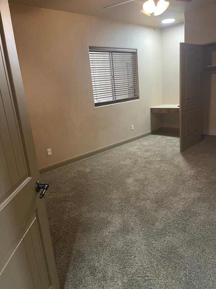 871 W Essex St #1 - Photo 6 of 13