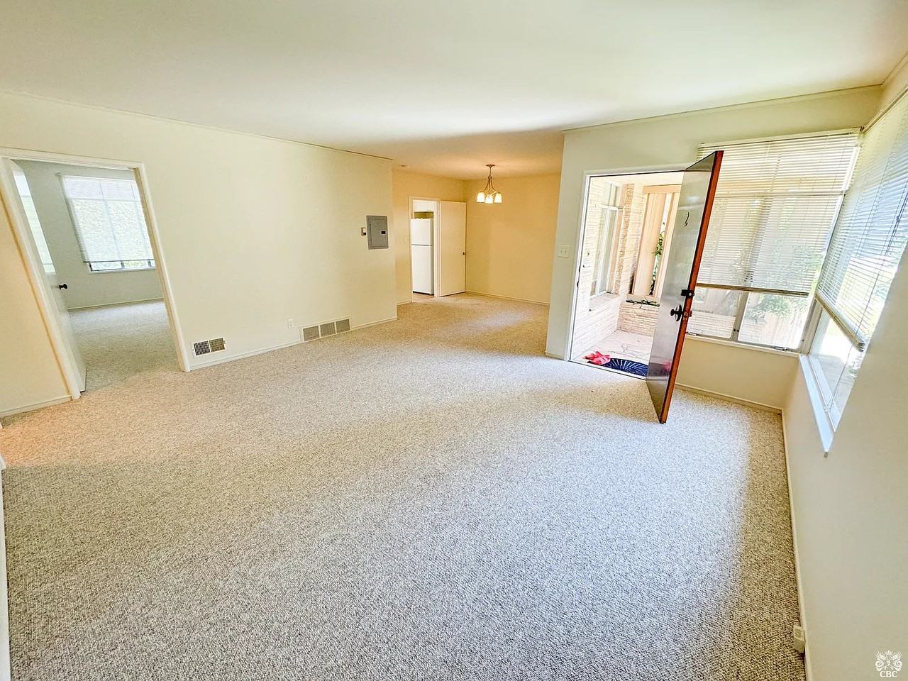 24 Baytree Way #2 - Photo 6 of 18