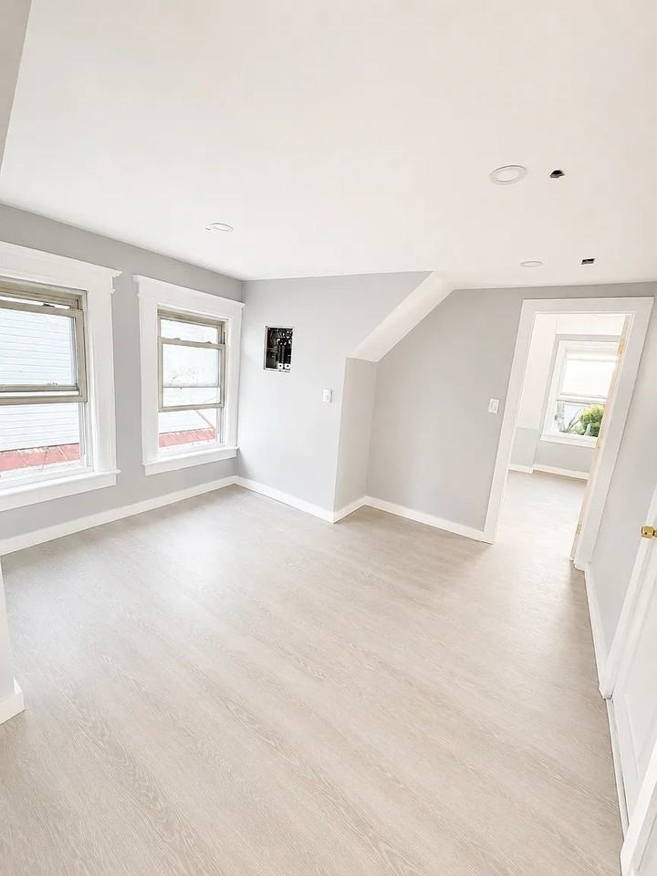899 S 19th St #3 - Photo 6 of 10