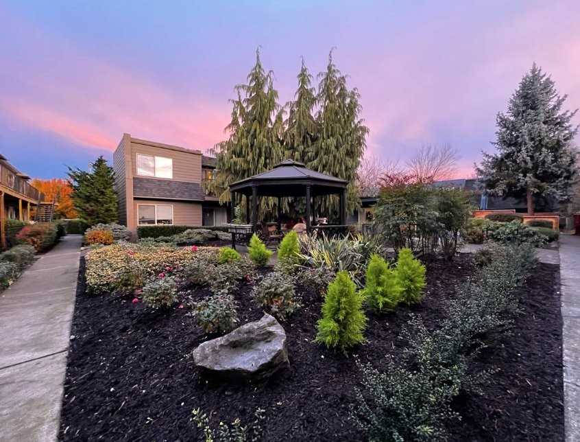 3057 Se 20th Ave #3057 - Photo 2 of 17