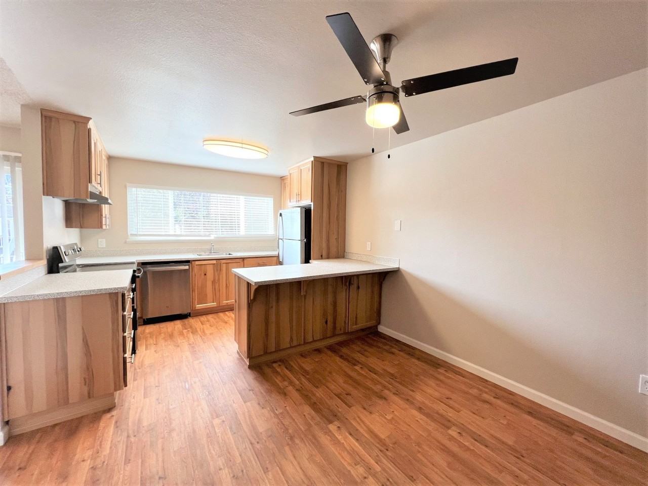 3057 Se 20th Ave #3057 - Photo 5 of 17