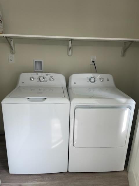 3511 Gray St #202 - Photo 4 of 5