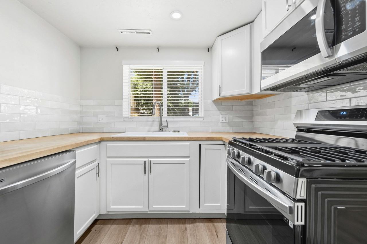31 Wn, #BS - Photo 5 of 14