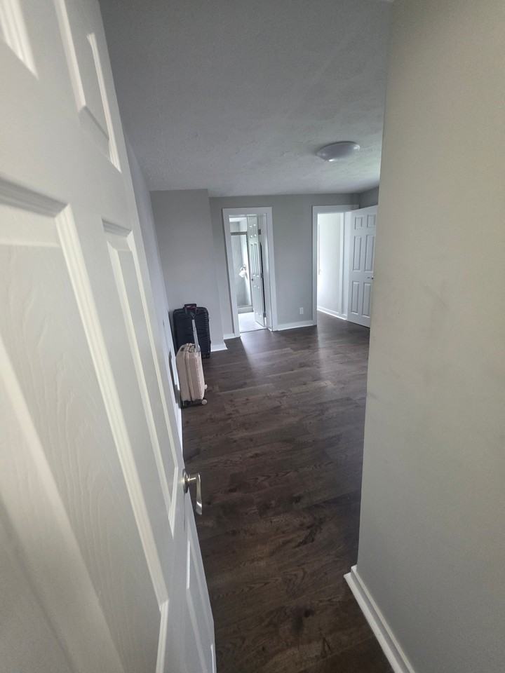 138 N Janney St - Photo 6 of 8