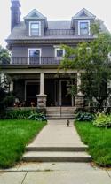 406 5th St Se #4 - Photo 1 of 1