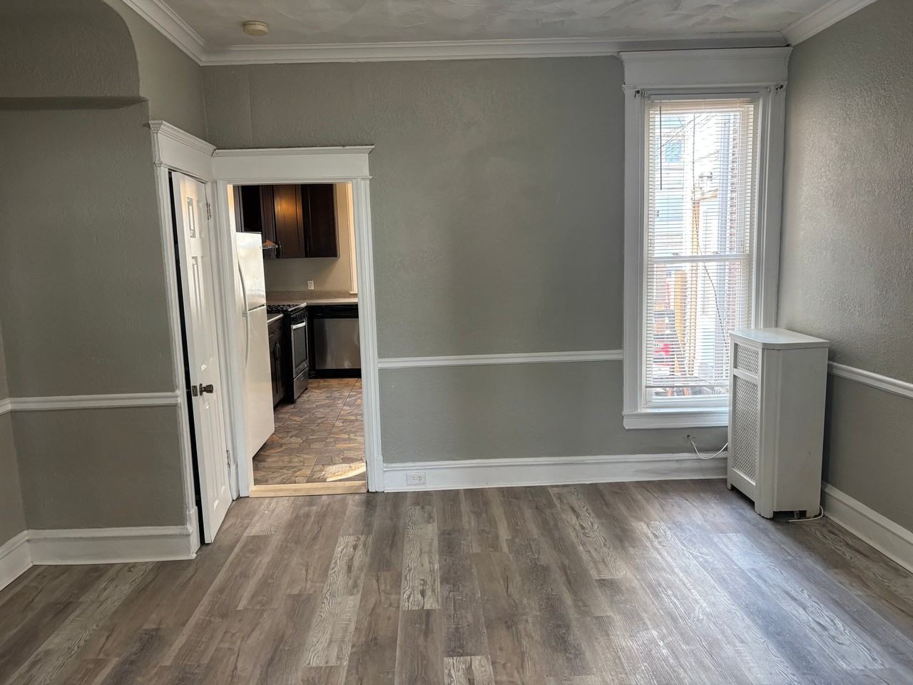 302 E Albanus St - Photo 5 of 16
