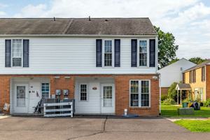 featured image of 27 Montgomery Village Ln #27