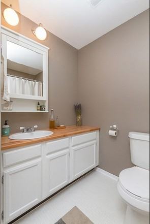 1426 Stonebridge Cir #K5 - Photo 7 of 10