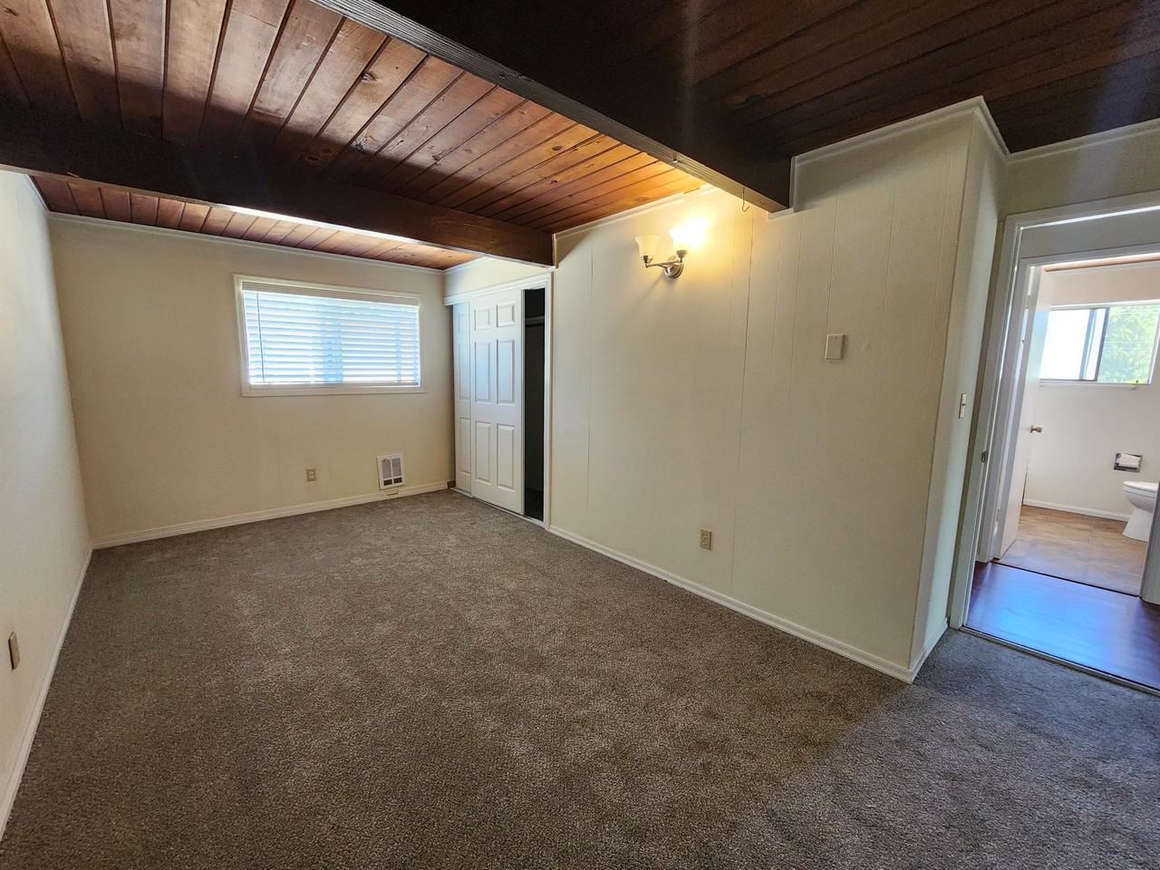 4345 Preston Fall City Rd Se #4 - Photo 6 of 9
