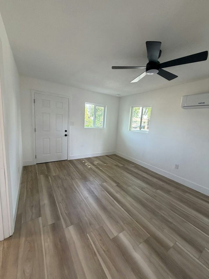 4126 East Burns Avenue - Photo 5 of 8