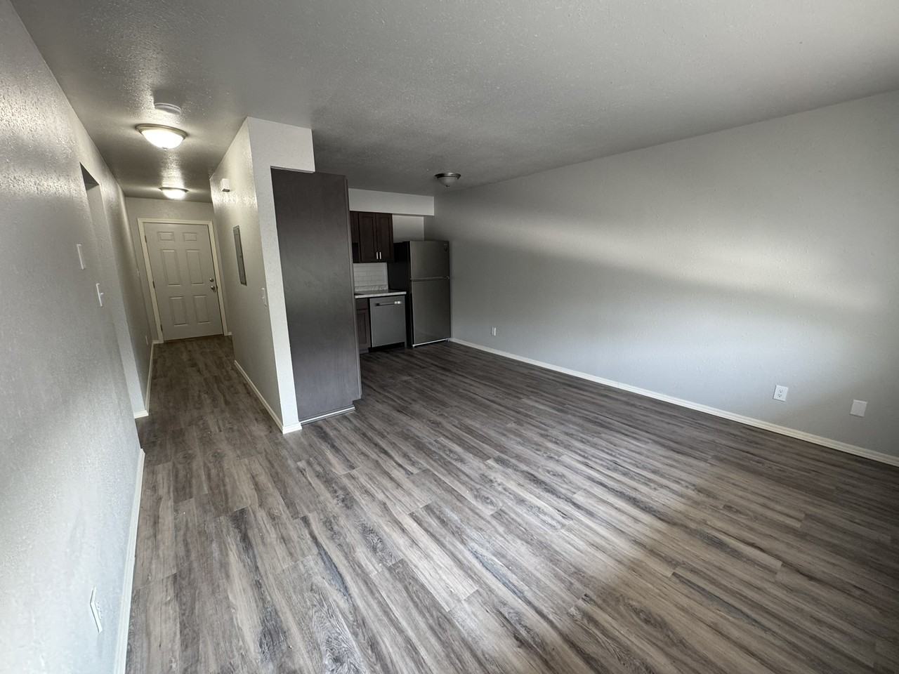 2405 W 2nd AveApt #23 - Photo 5 of 10