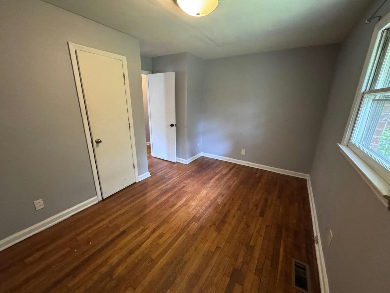 1902 Ryan Street - Photo 7 of 14