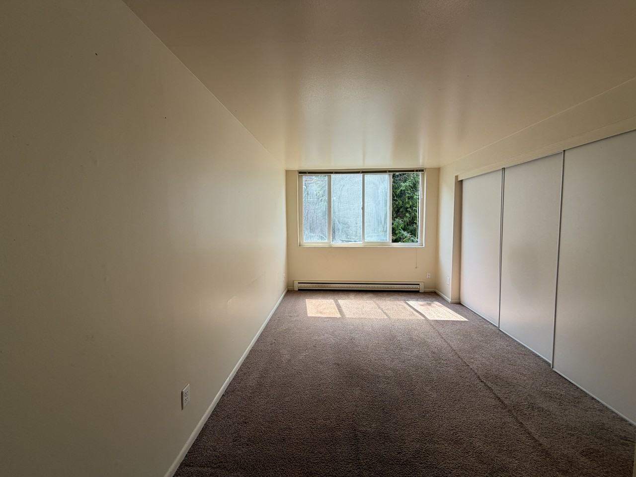 5035 15th Ave. N.E. - 208 #208 - Photo 3 of 18