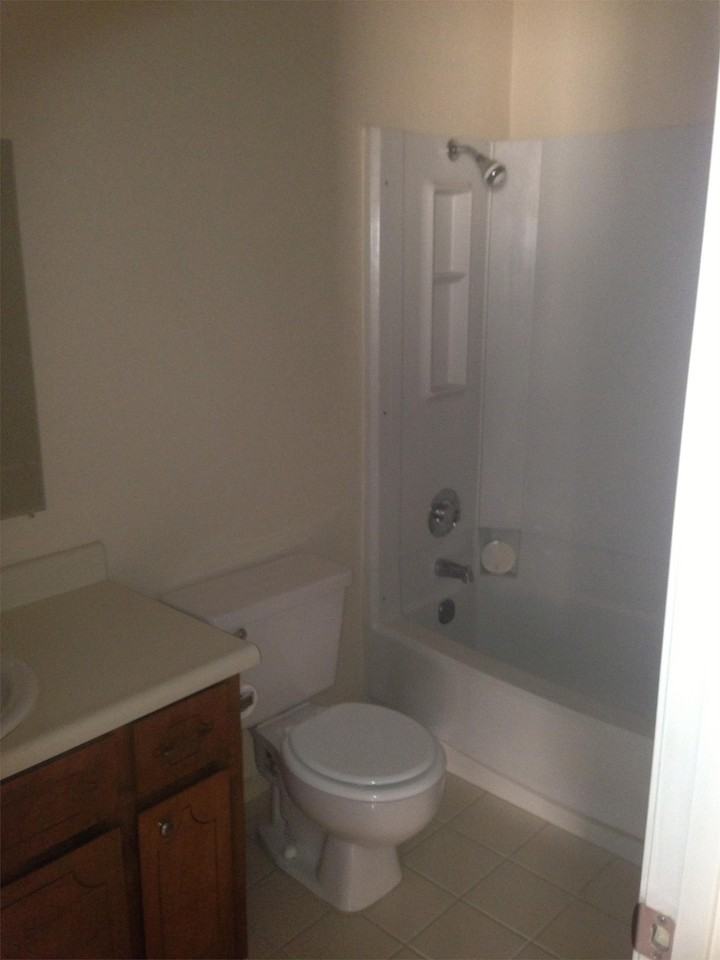 825 W Union Ave #1 - Photo 7 of 17