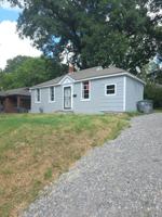 featured image of 1106 Parkland Rd