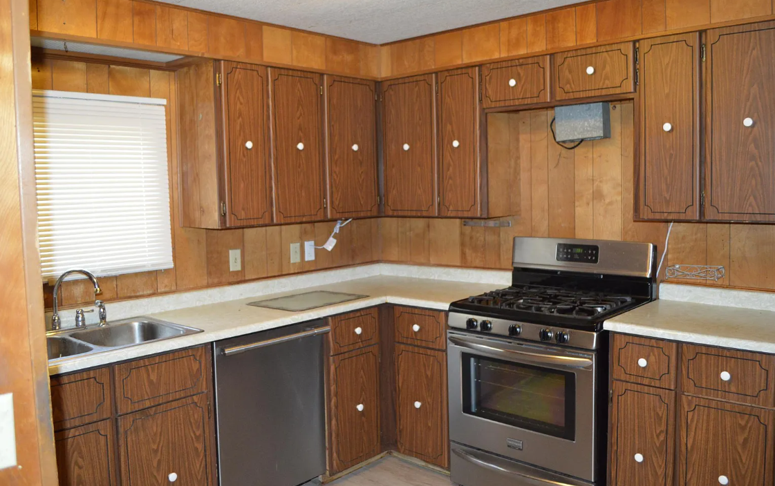 7107 S 1160 W #1 - Photo 2 of 3