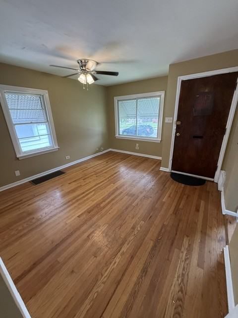 12535 S Emerald Ave - Photo 5 of 8