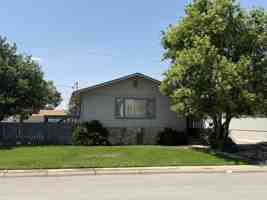 featured image of 414 1st St #1